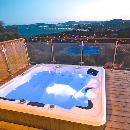Apartment 5-star With Panoramic Sea Views *